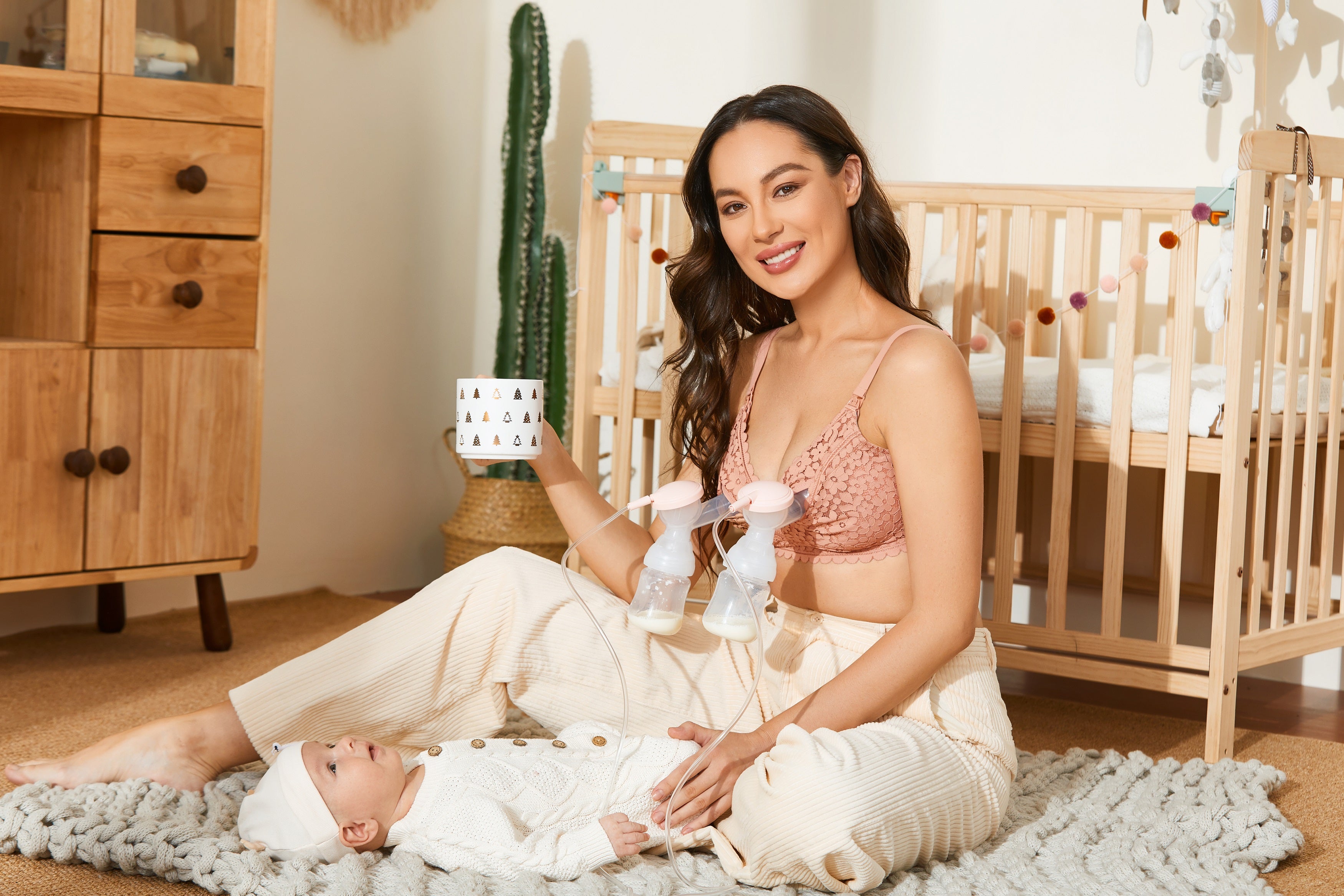 Guide to all the pumping essentials every mom needs