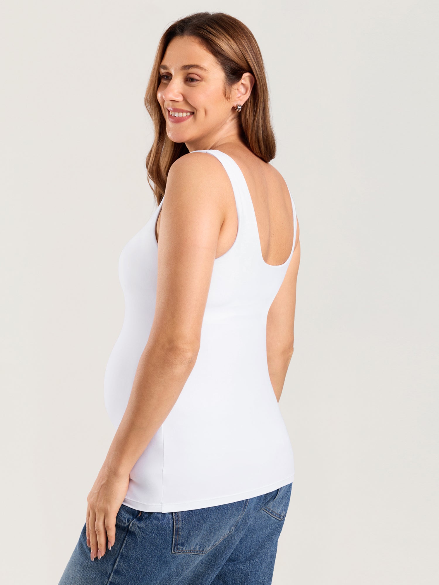 Natrelax® V Neck Nursing Tank Top White