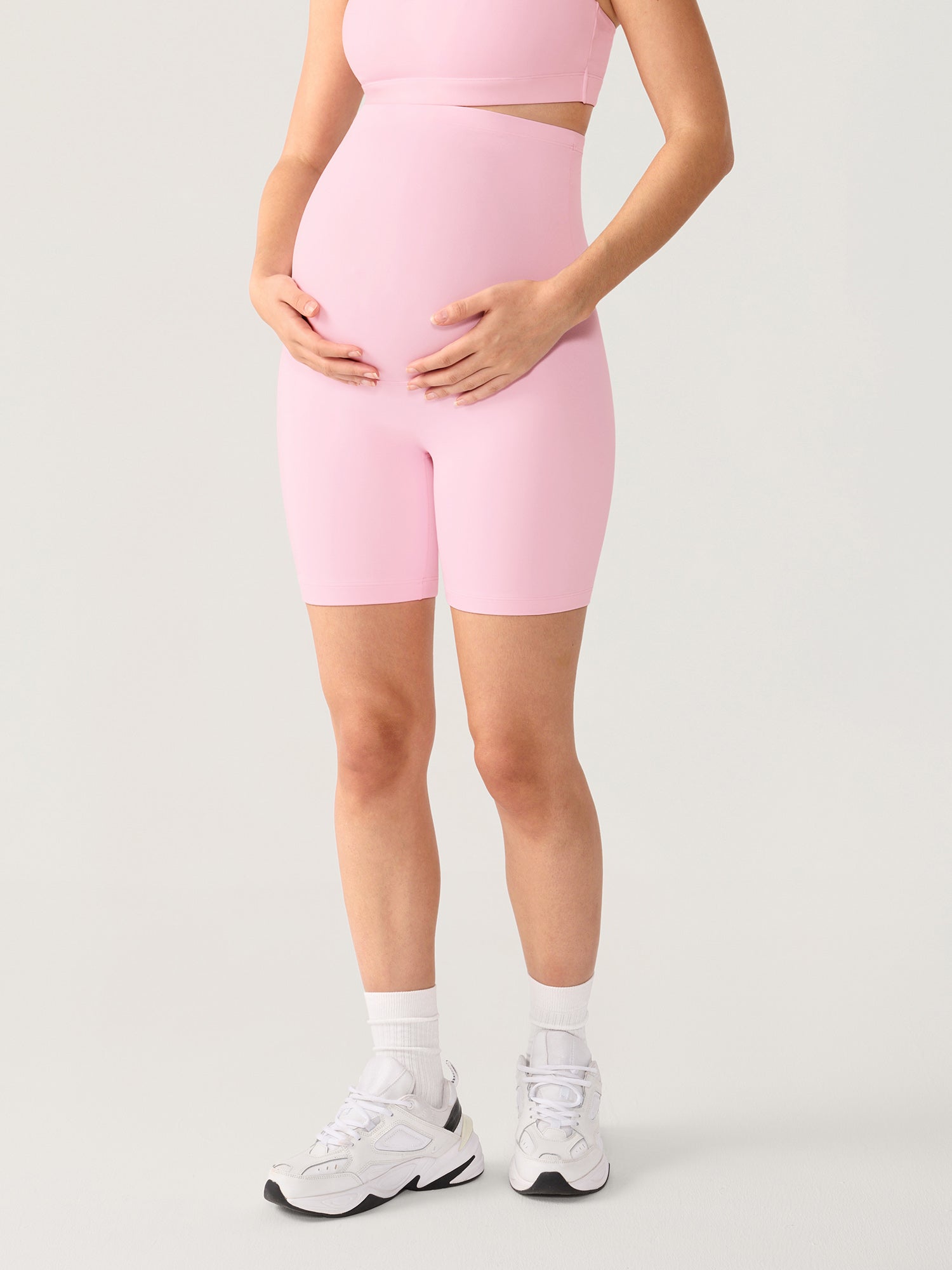 Natrelax® No Front Seam Maternity Shorts 6" Sweet Pink