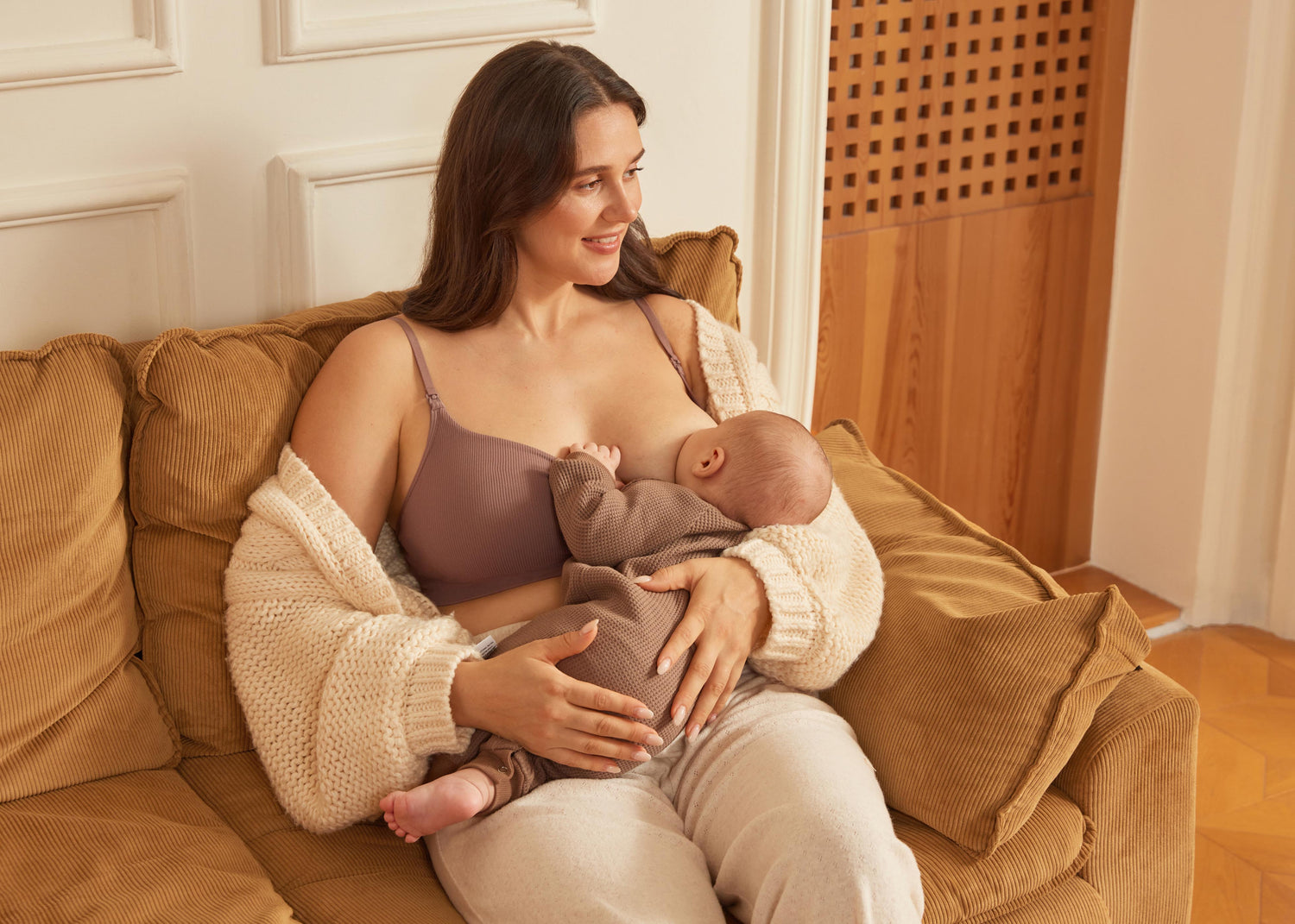 Foods for Breastfeeding Mothers to Help Prevent Colic