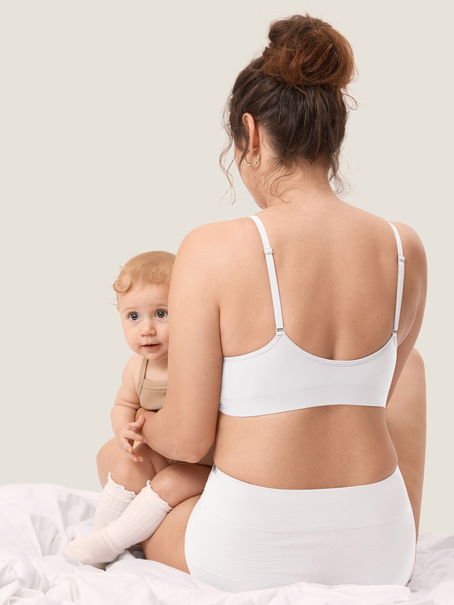 Seamless Soft Knit Nursing Bra Snow White