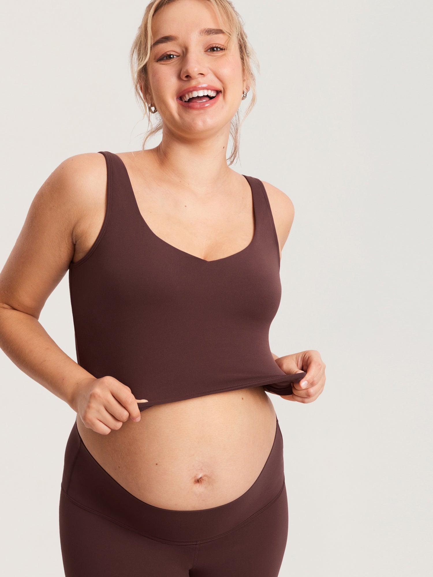 Natrelax® Nursing Crop Tank Top Taupe