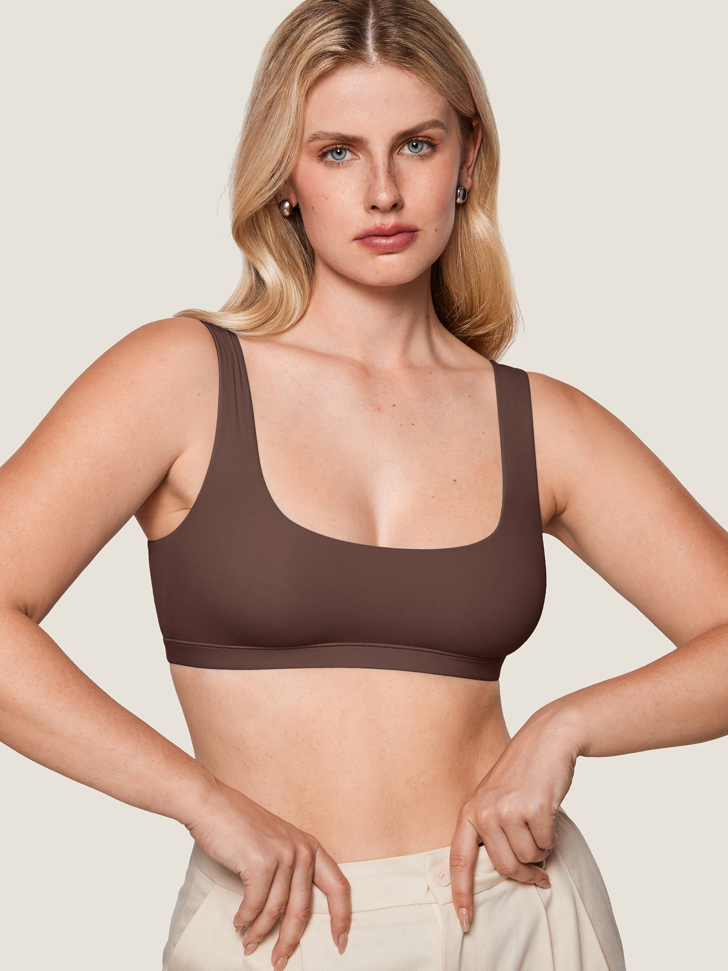 Inbarely® Soft Seamless Everyday Bralette Hazelnut