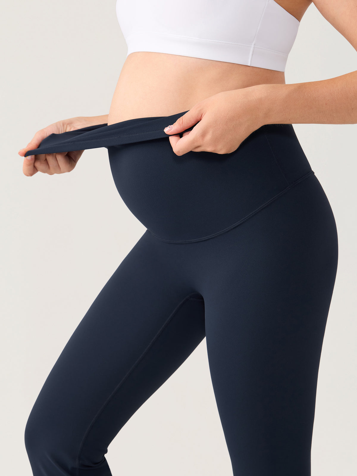 Natrelax® No Front Seam Maternity Flare Leggings 33.5"