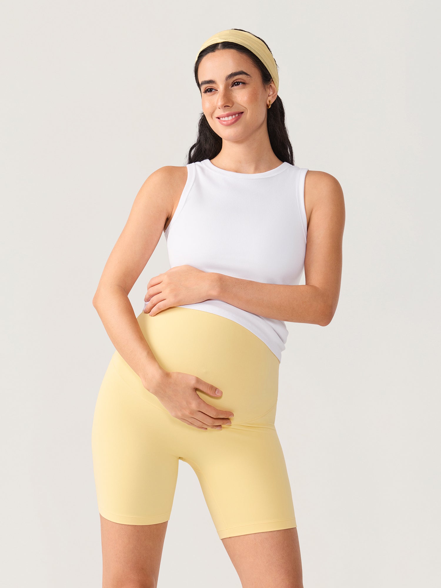 Natrelax® No Front Seam Maternity Shorts 6" Butter