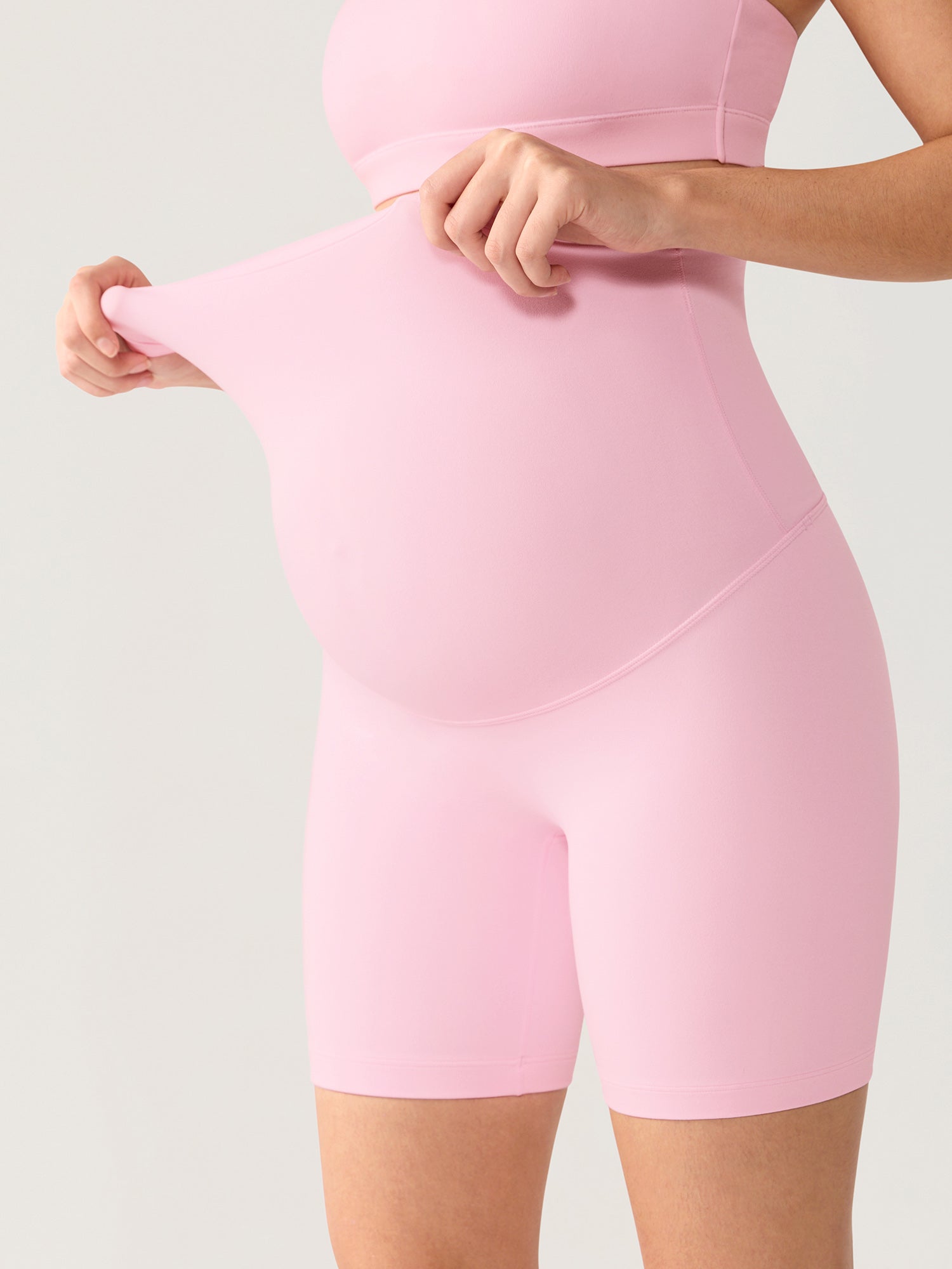 Natrelax® No Front Seam Maternity Shorts 6" Sweet Pink