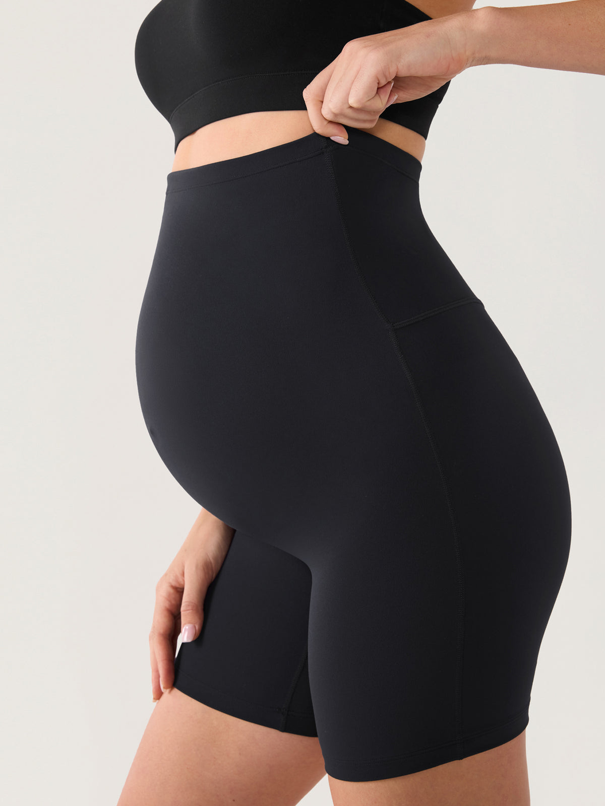 Natrelax® Seamless-Front Maternity Shorts 6" Black
