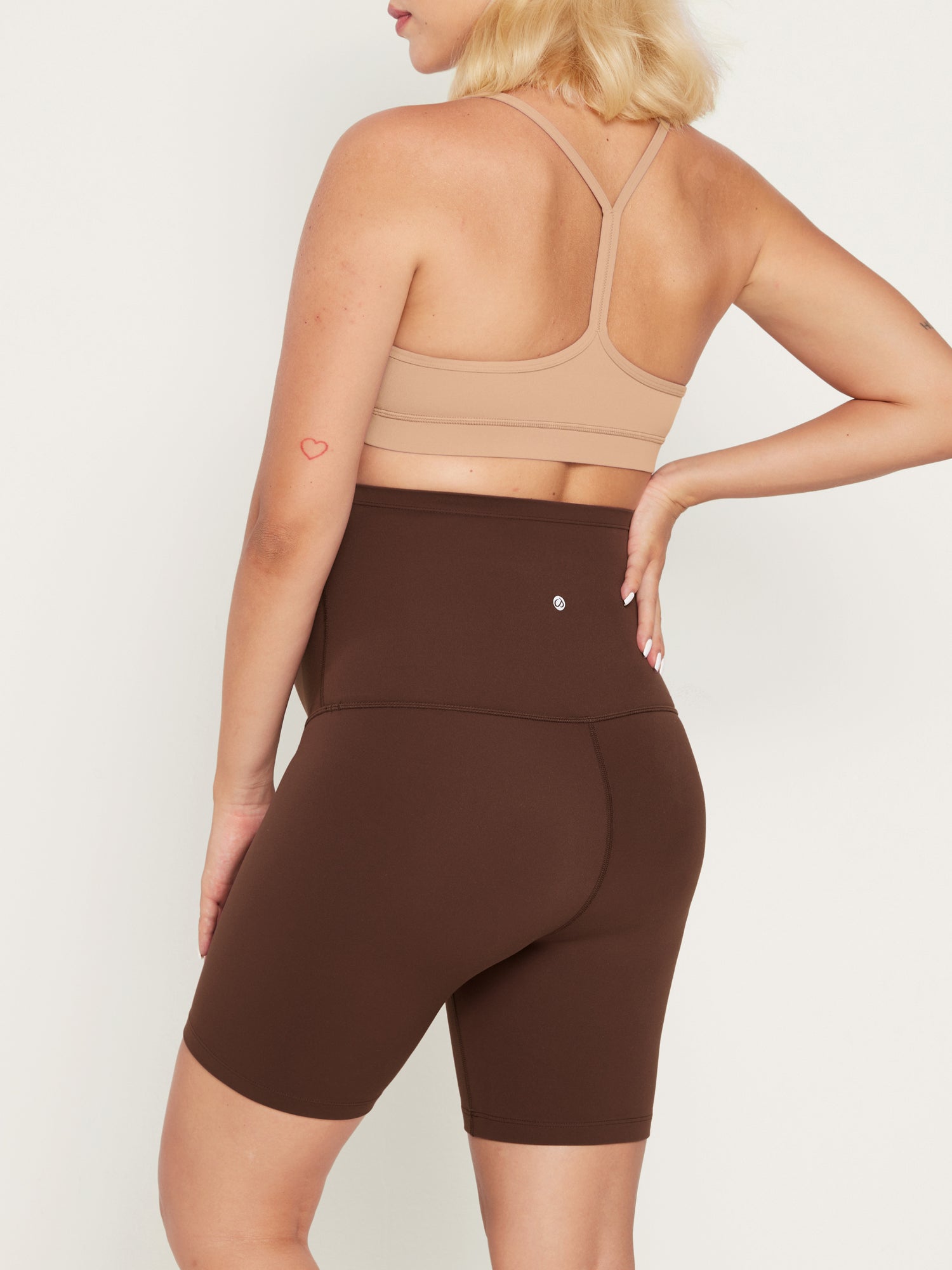 Natrelax® Maternity Leggings 6" - Super High Waist Coffee Brown