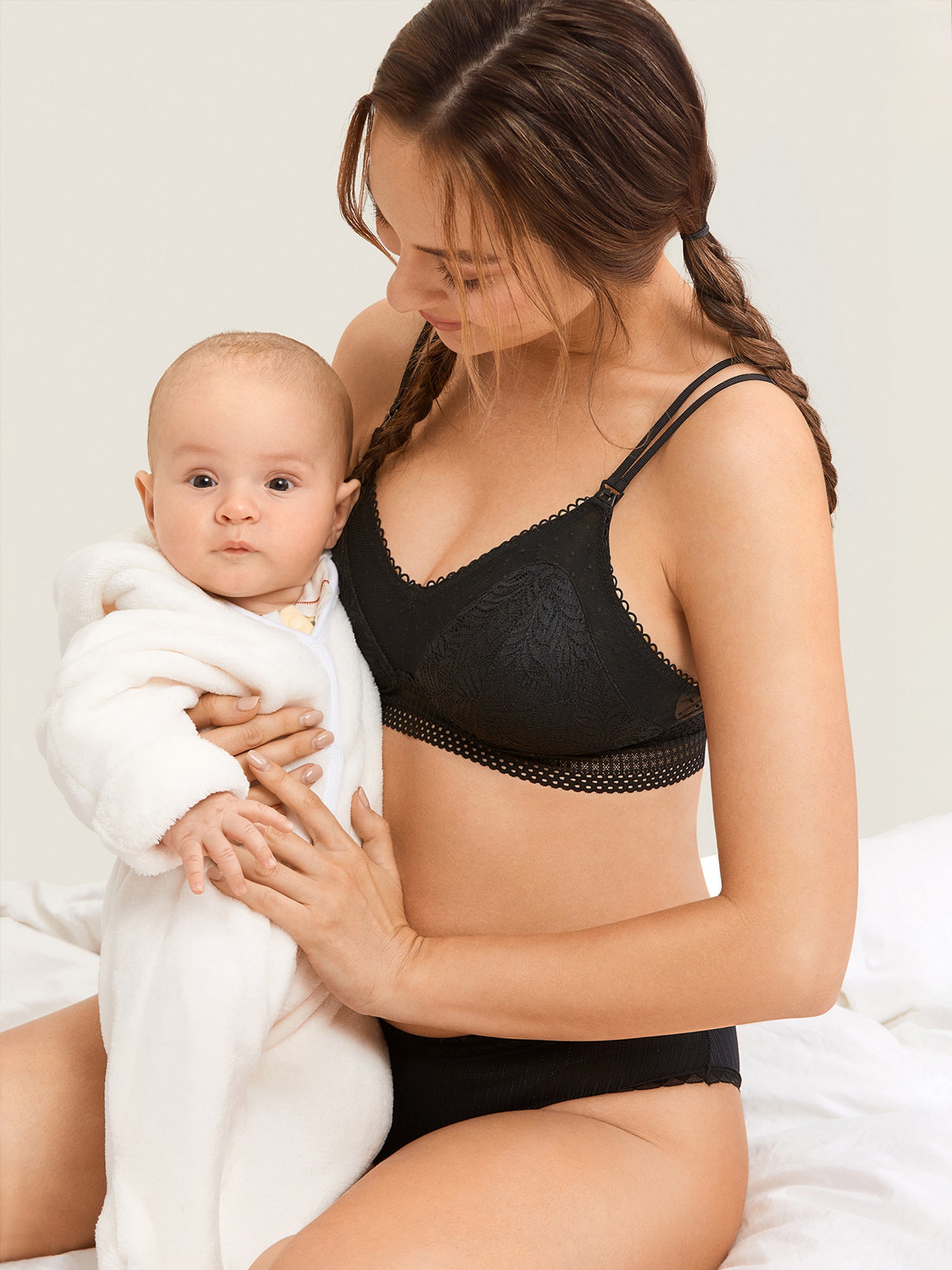 Double-Strap Nursing Bralette Black